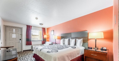 Motel 6 Galveston, TX Seawall image 18