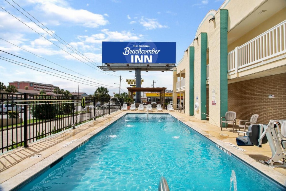 Motel 6 Galveston, TX Seawall
